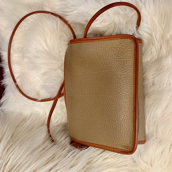 Vintage Dooney & Bourke - Picture 6 of 7